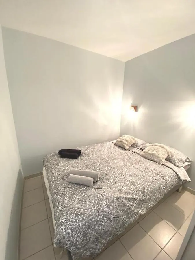 Cannes, Formidable T2 Avec Piscine A 2 Min De La Mer Apartment Cannes